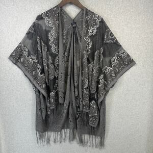 Zoe Madison Top Boho Casual Kimono Womens One Size Gray Sheer Paisley Fringe